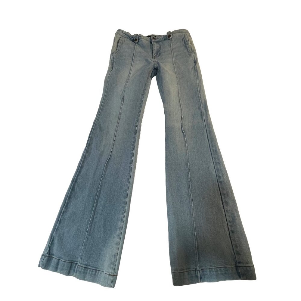 British 70s Style Pintuck Flare Jeans Light Wash Women’s Denim Jeans - 30